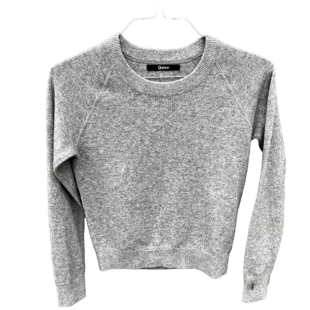 Quince Gray 100% Cashmere Crew Neck Sweater Size XS Long Sleeve Crew Neck